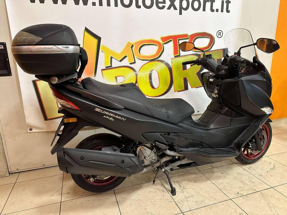 Suzuki Burgman AN 400 (2017 - 20) (3)