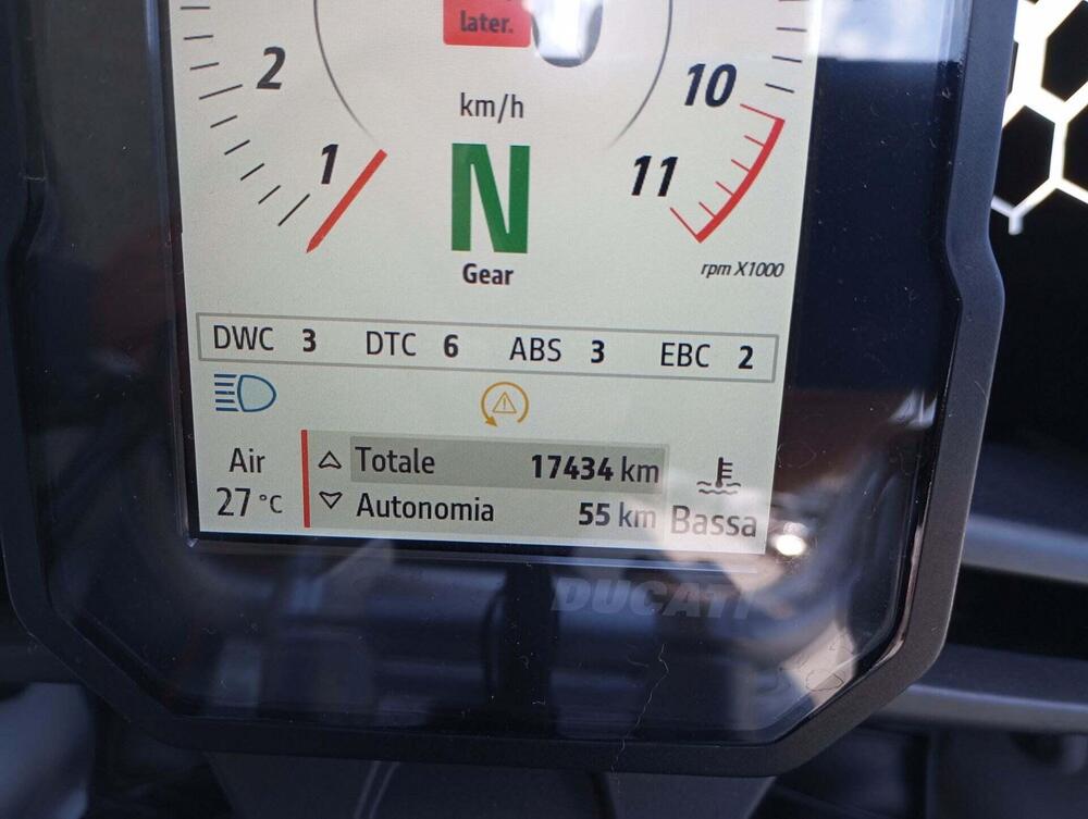 Ducati DesertX (2022 - 25) (5)