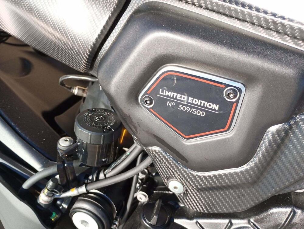 Ducati Diavel for Bentley (2024) (4)