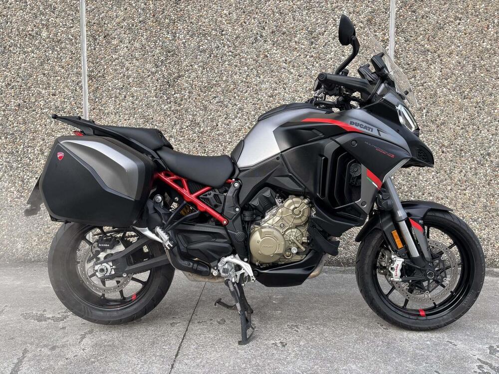 Ducati Multistrada V4 S Grand Tour (2024)