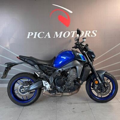 Yamaha MT-09 (2021 - 23) usata