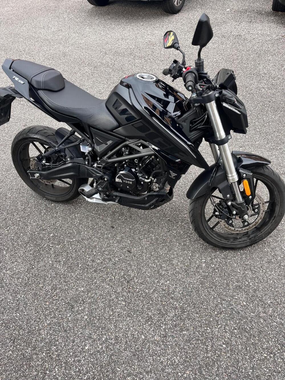 Voge Brivido 125R (2023 - 26) (2)