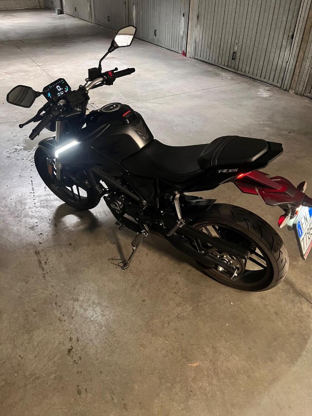 Voge Brivido 125R (2023 - 26) (8)