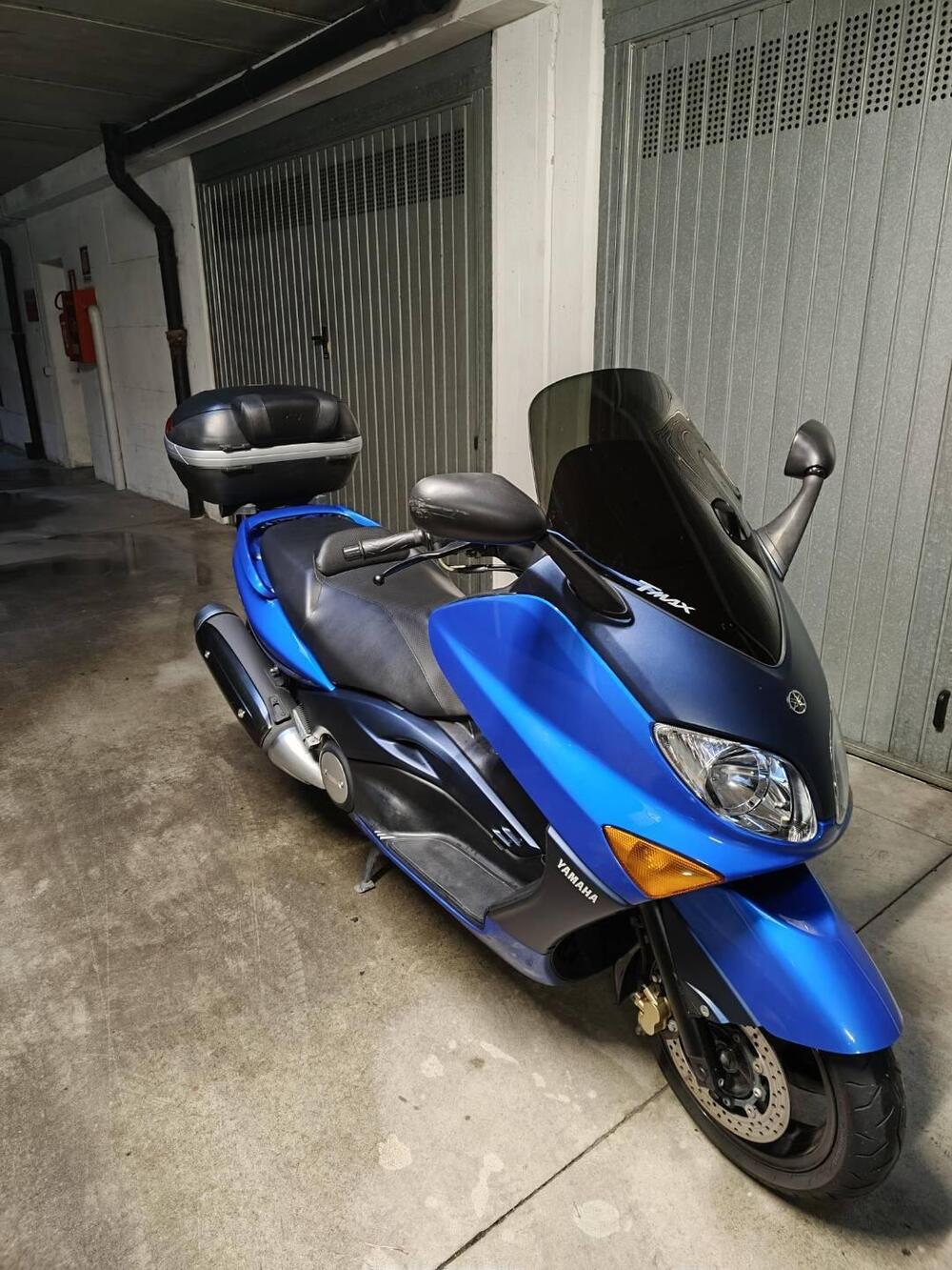 Yamaha T-Max 500 (2004 - 07) (3)