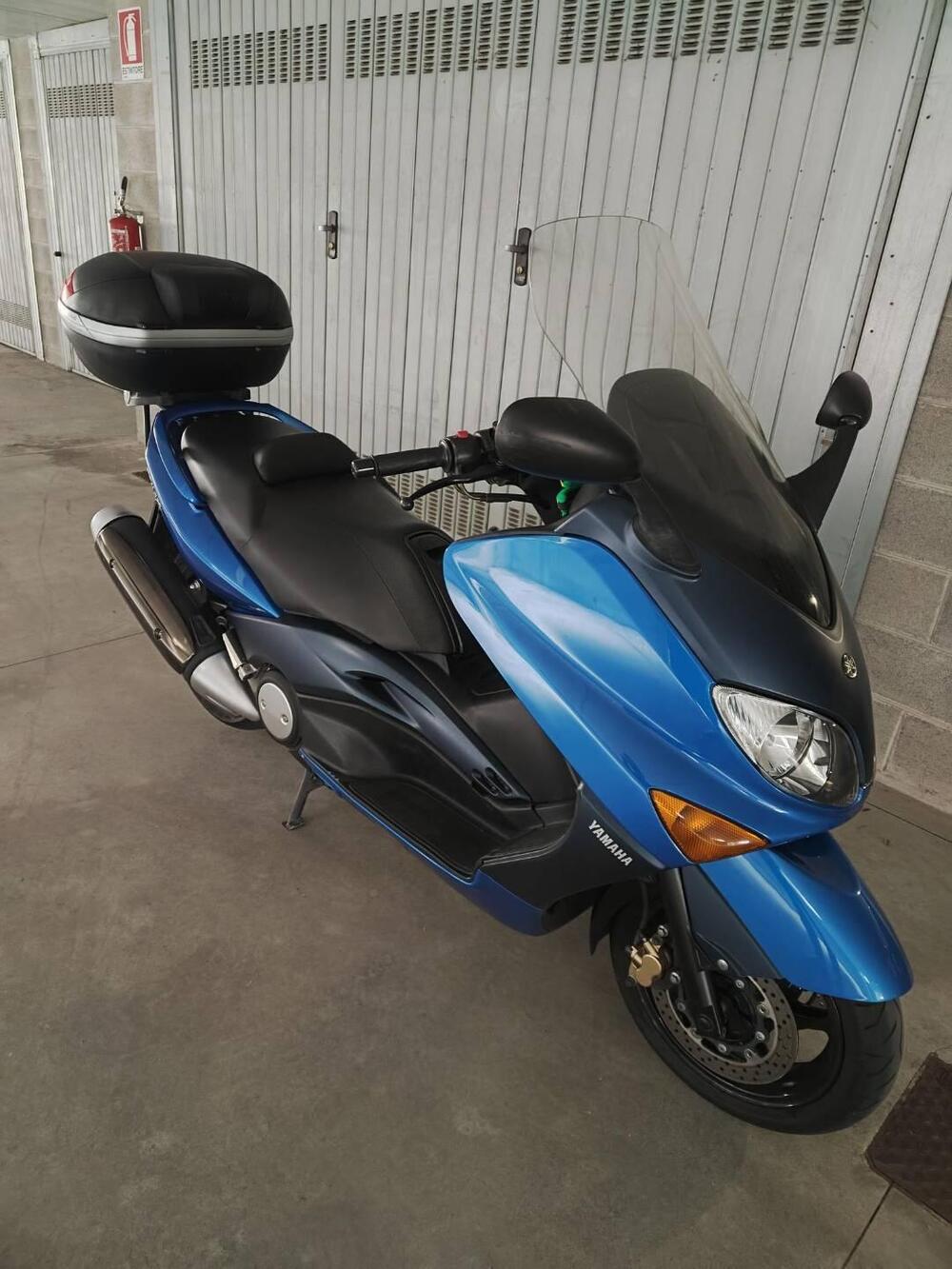 Yamaha T-Max 500 (2004 - 07) (4)