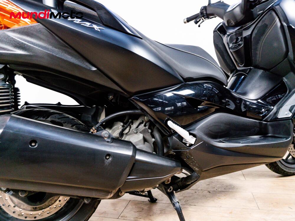 Yamaha X-Max 250 Iron Max ABS (2016) (3)