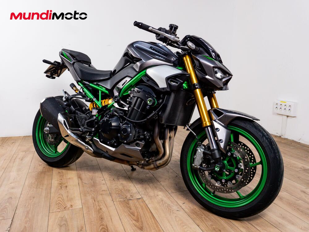 Kawasaki Z 900 SE (2025 - 26) (2)