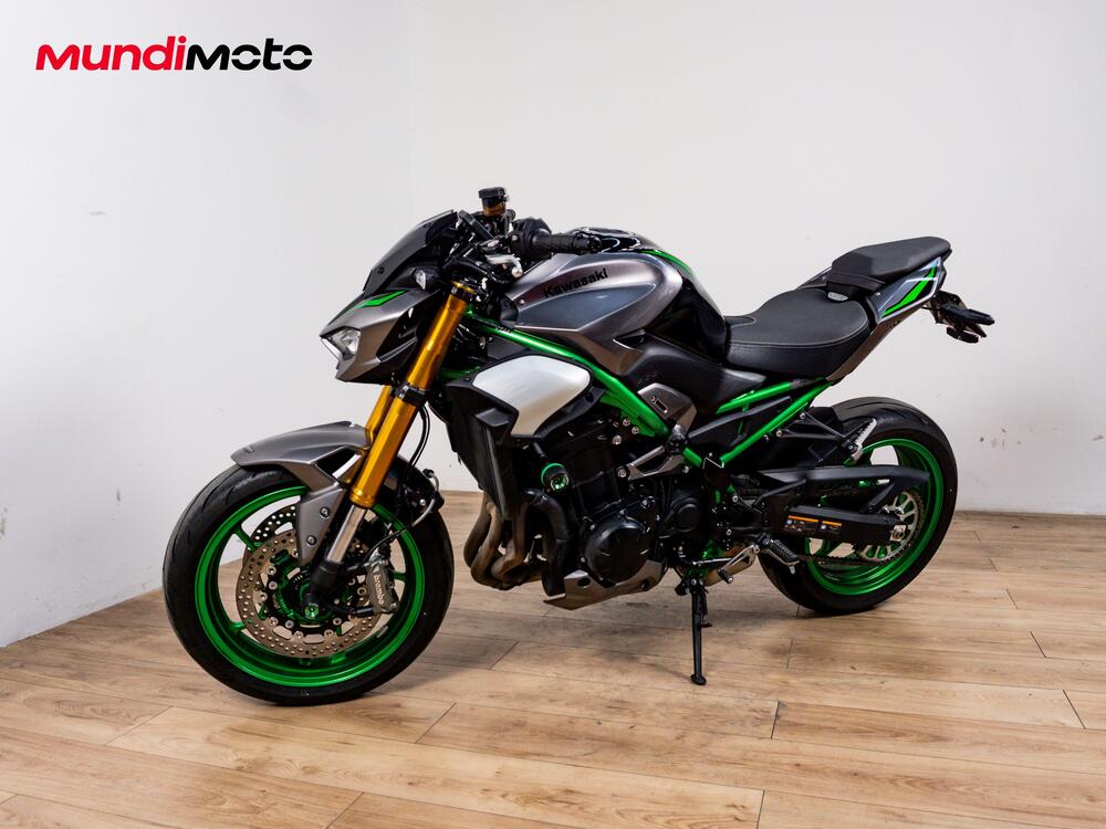 Kawasaki Z 900 SE (2025 - 26) (8)