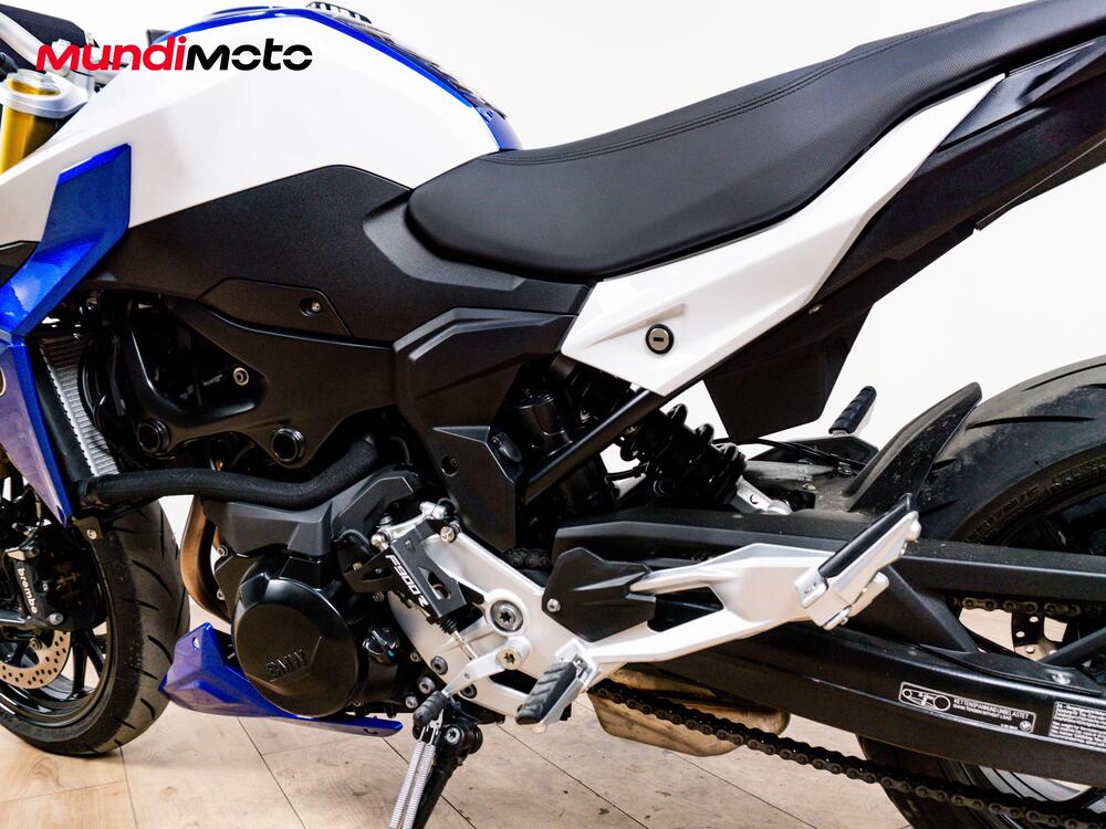 Bmw F 900 R (2021 - 24) (10)