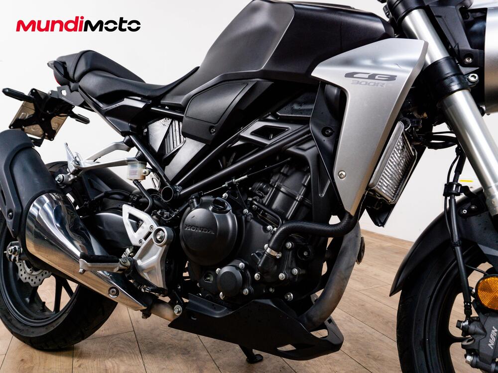 Honda CB 300 R (2020 - 21) (5)