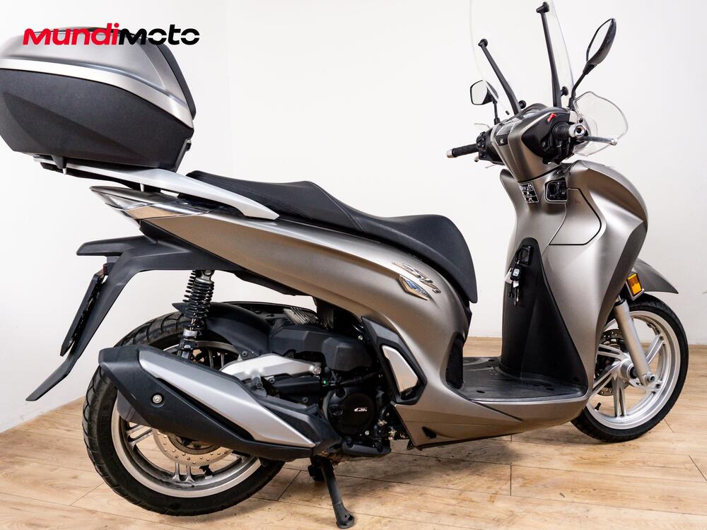 Honda SH 350i Sport (2025 - 26) (3)