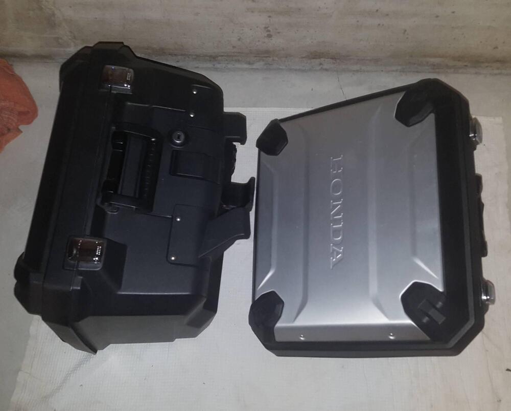 Honda Africa Twin CRF 1000L ABS (2016 - 17) (9)