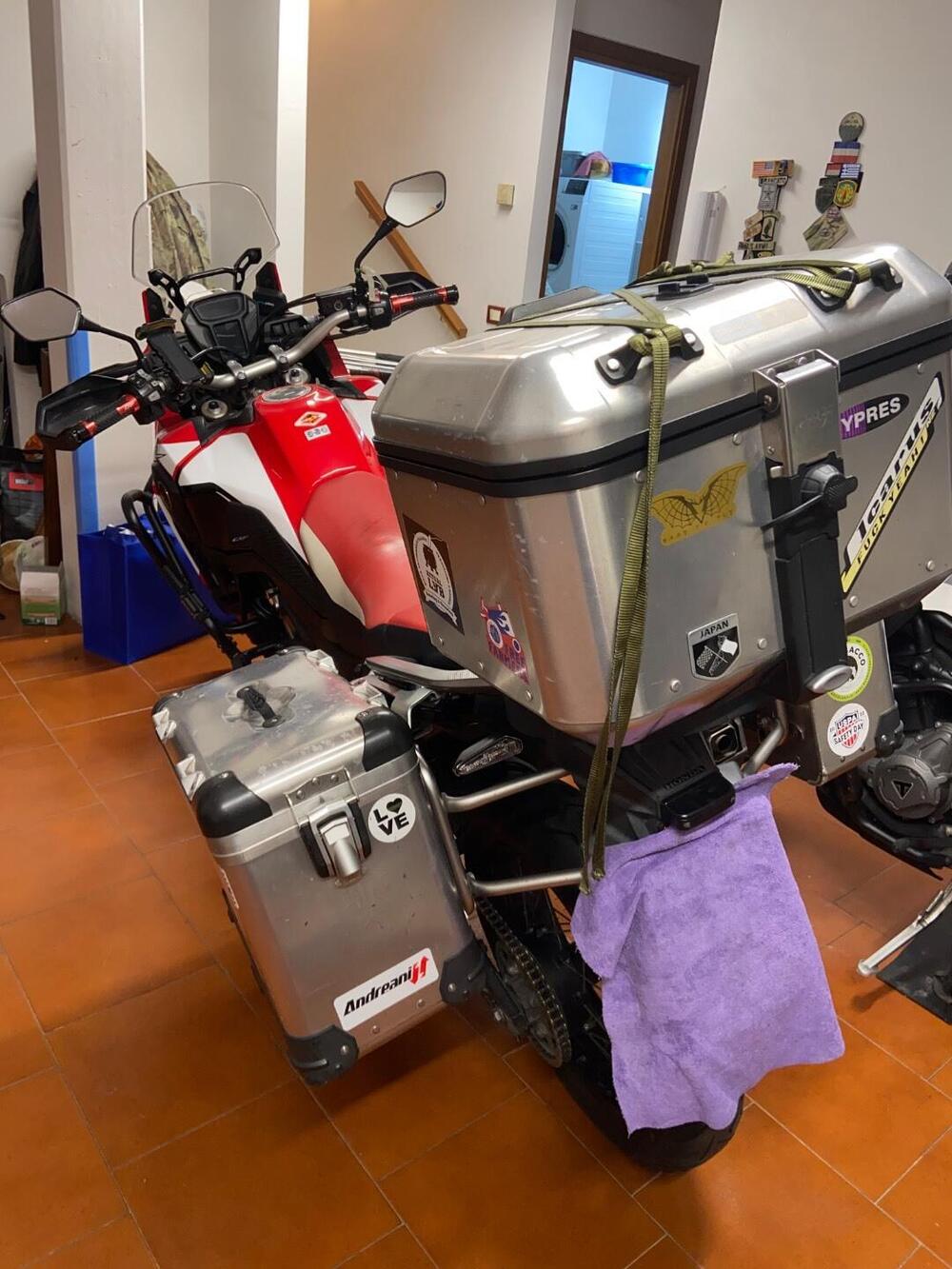 Honda Africa Twin CRF 1000L (2016 - 17) (2)