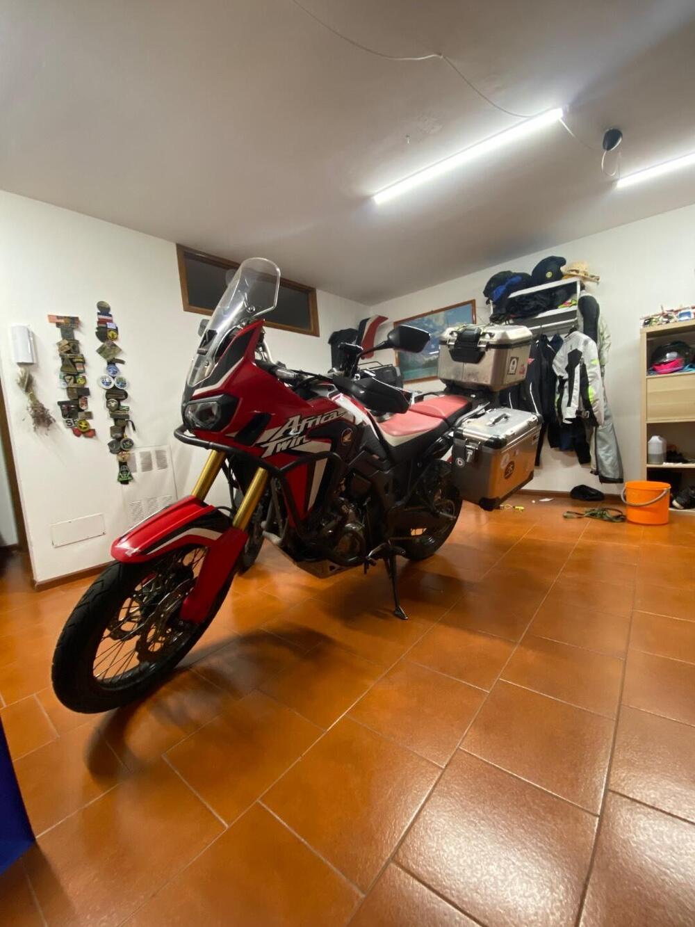 Honda Africa Twin CRF 1000L (2016 - 17)