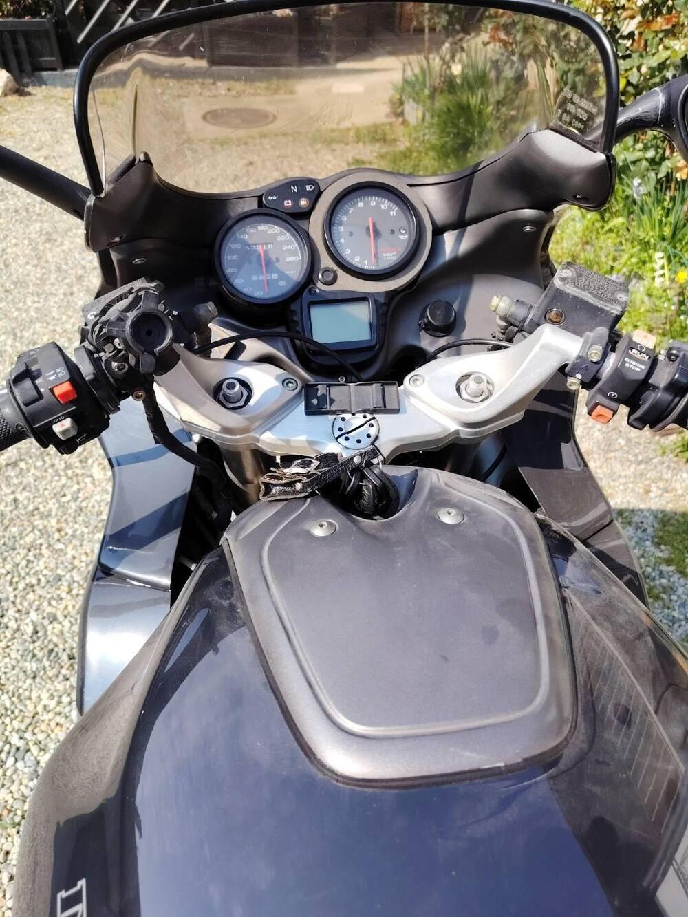 Ducati ST2 (1997 - 02) (5)