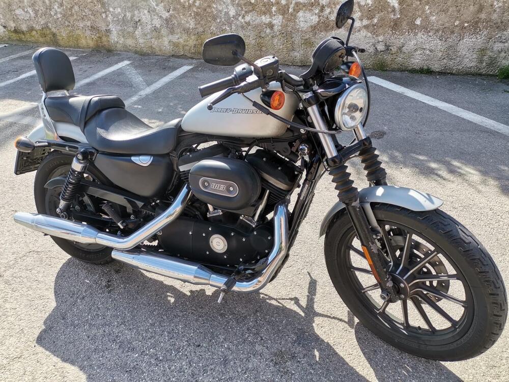 Harley-Davidson 883 Iron (2009 - 11) - XL 883N (6)