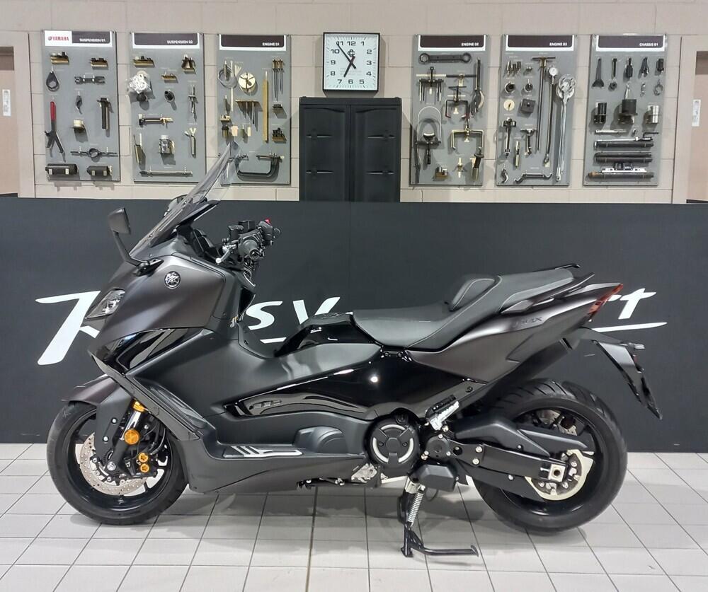 Yamaha T-Max 560 Tech Max (2022 - 24) (2)