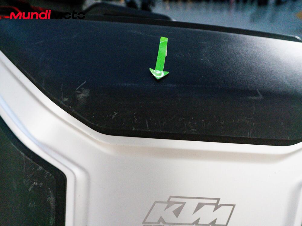 KTM 1290 Super Adventure S (2021) (13)