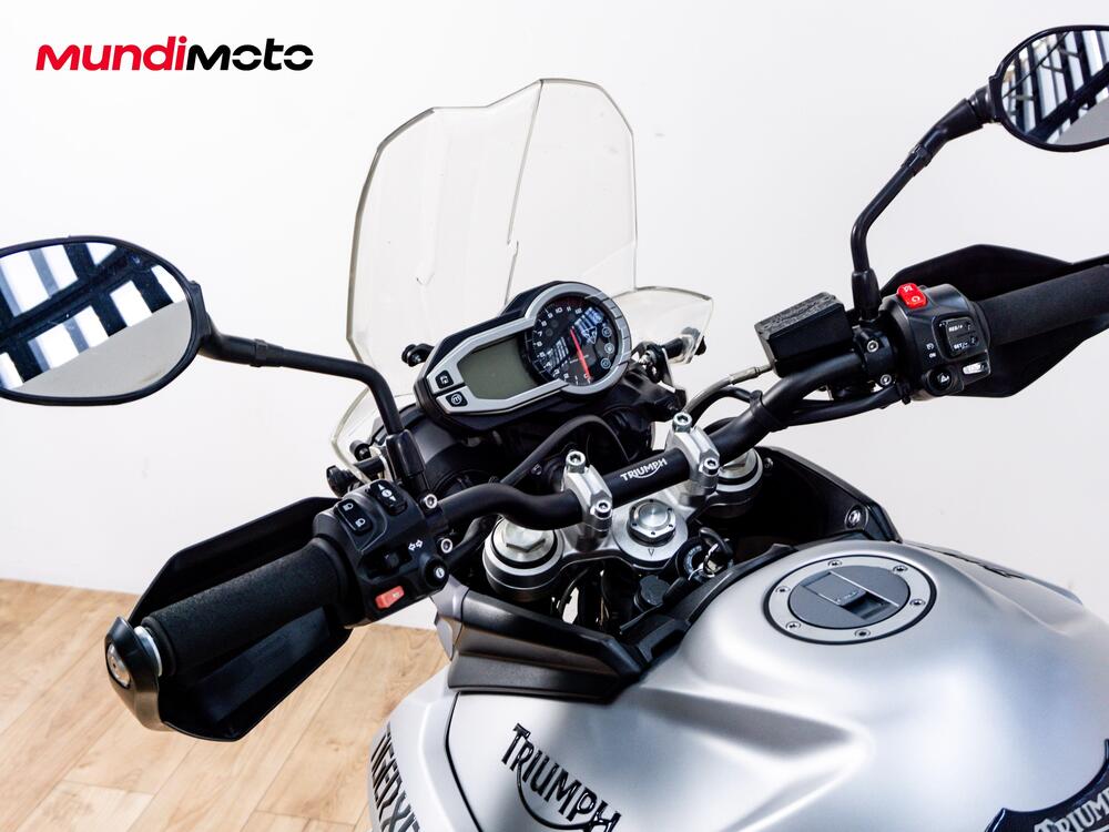 Triumph Tiger 800 XRx (2015 - 17) (11)