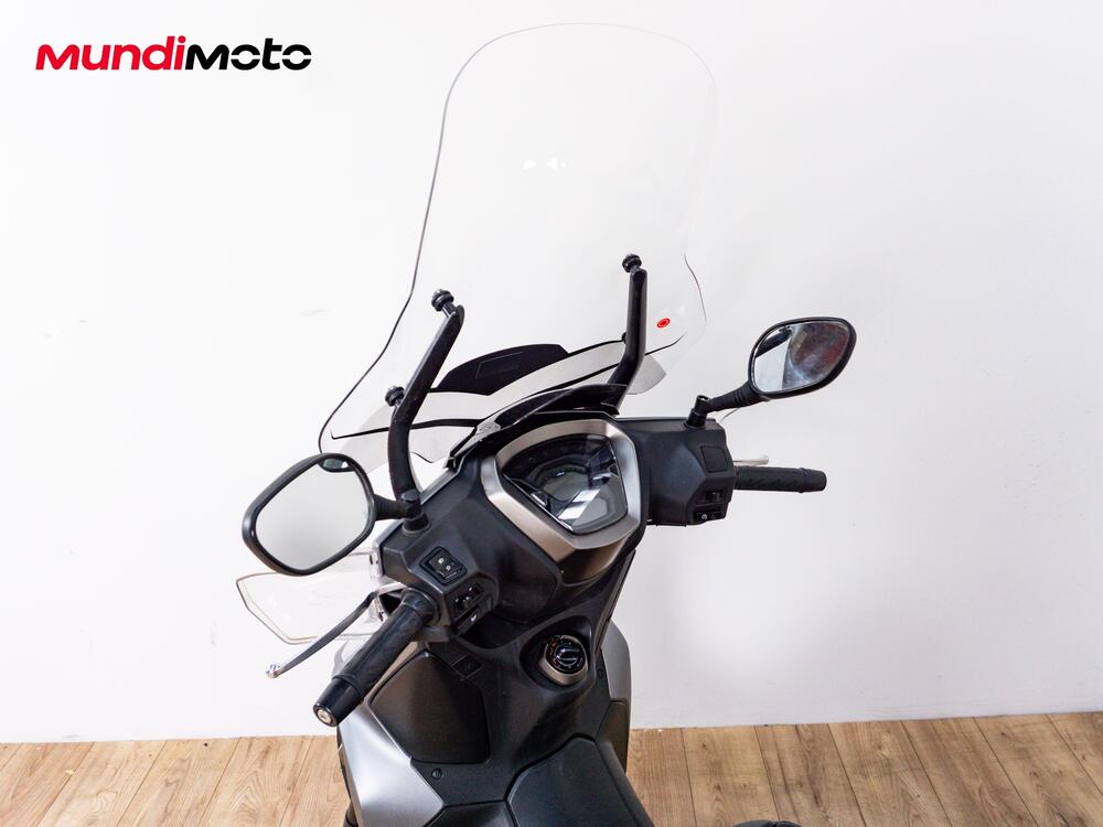 Kymco Agility 300i (2020) (11)
