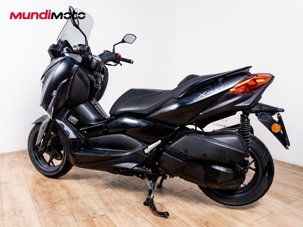 Yamaha X-Max 250 Iron Max ABS (2016) (7)