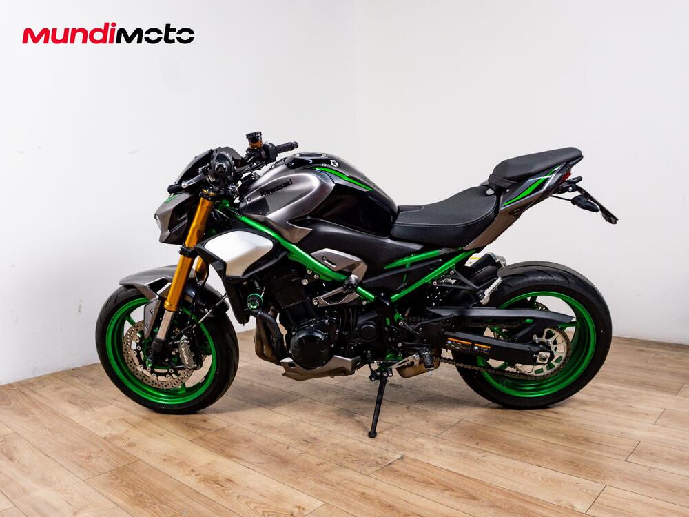 Kawasaki Z 900 SE (2025 - 26) (6)