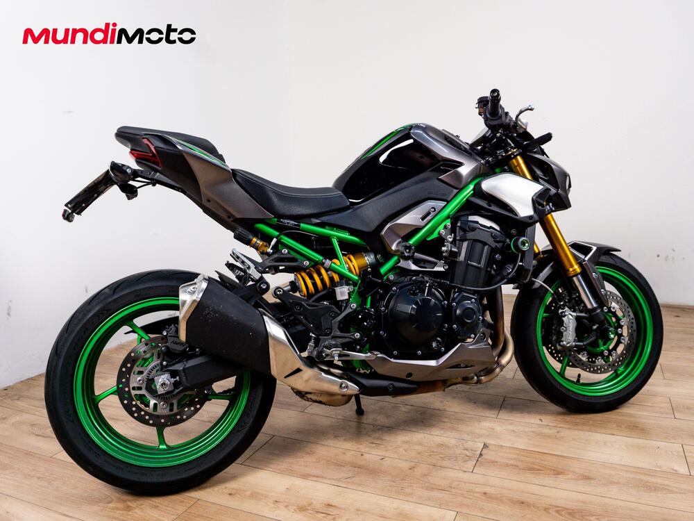 Kawasaki Z 900 SE (2025 - 26) (3)