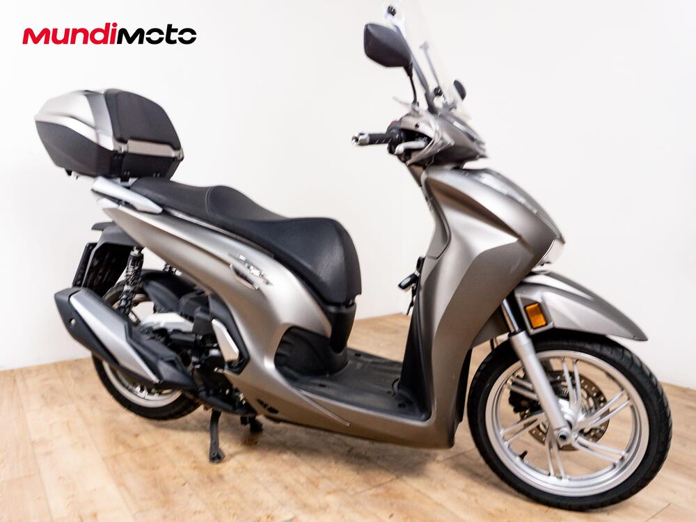 Honda SH 350i Sport (2025 - 26) (2)