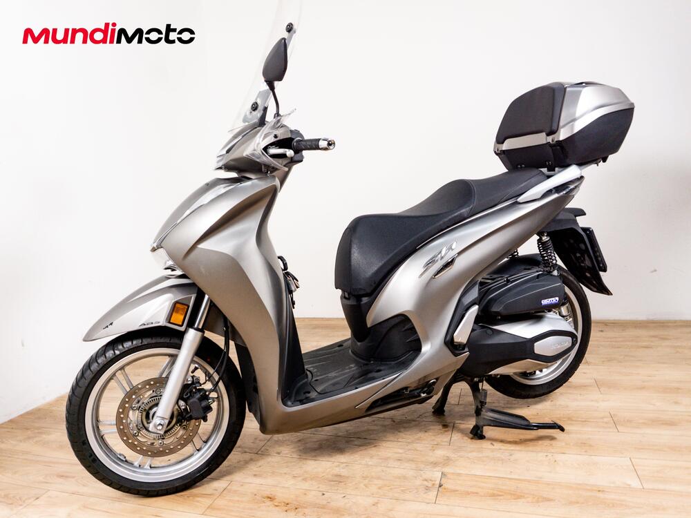 Honda SH 350i Sport (2025 - 26) (8)