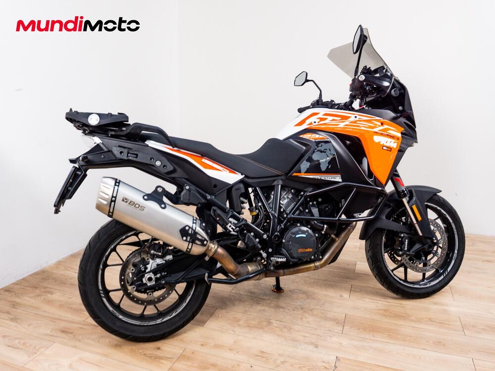 KTM 1290 Super Adventure S (2021) (3)