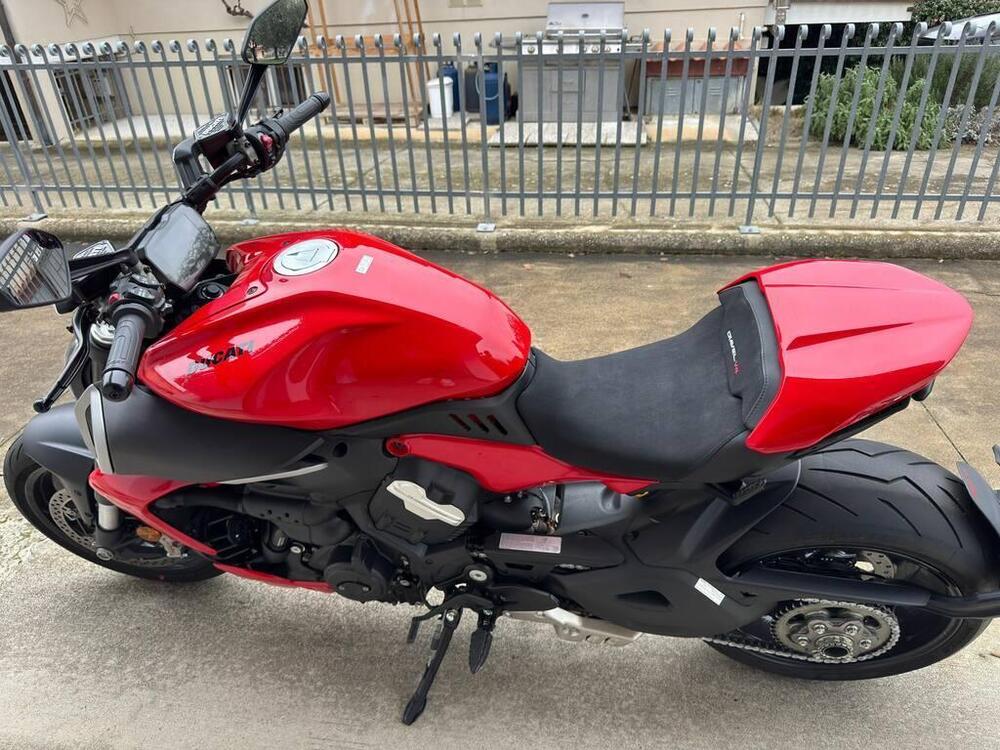Ducati Diavel V4 (2023 - 26) (2)