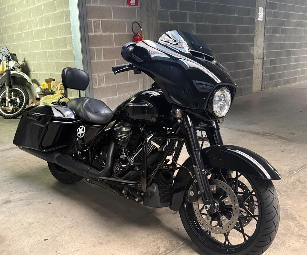 Harley-Davidson 114 Street Glide Special (2019 - 20) - FLHXS (2)