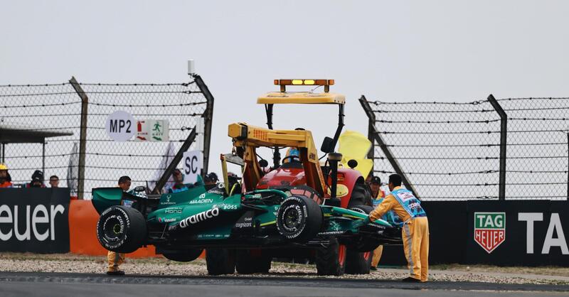 Disastro Aston Martin: &ldquo;Altro che punti, dobbiamo finire le gare&rdquo;. A che punto sono i problemi Honda?