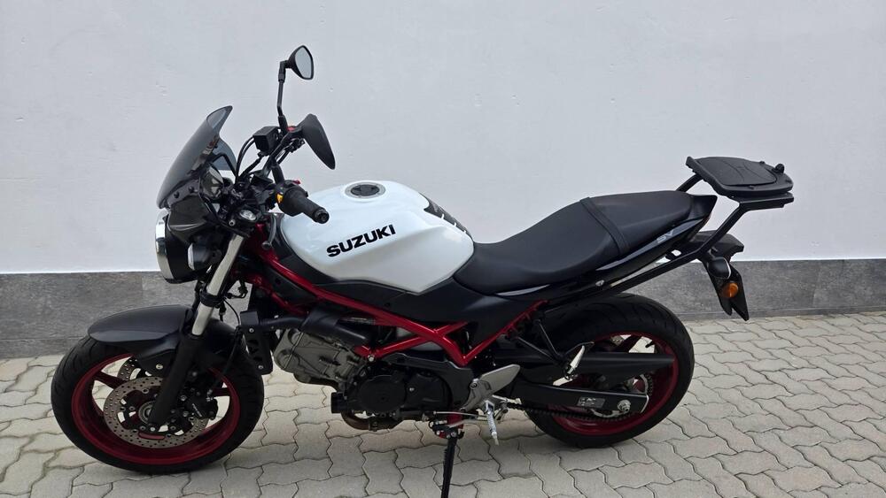 Suzuki SV650 (2021 - 24) (3)