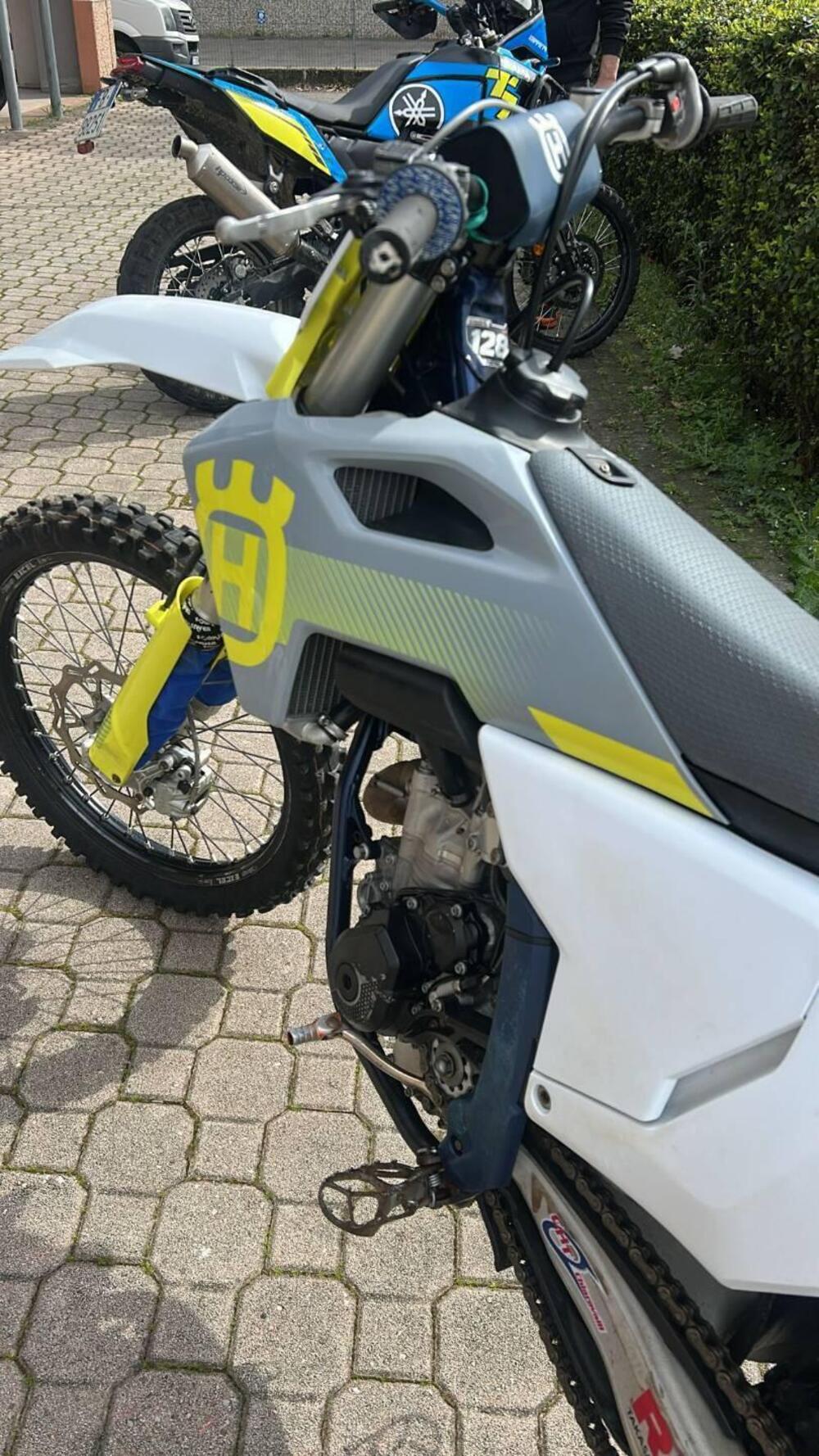 Husqvarna FC 250 (2024) (5)