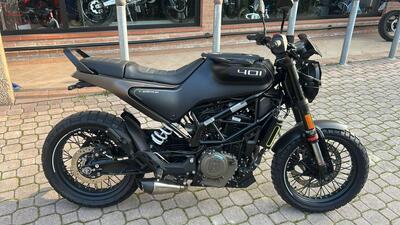 Husqvarna Svartpilen 401 (2021 - 23) usata