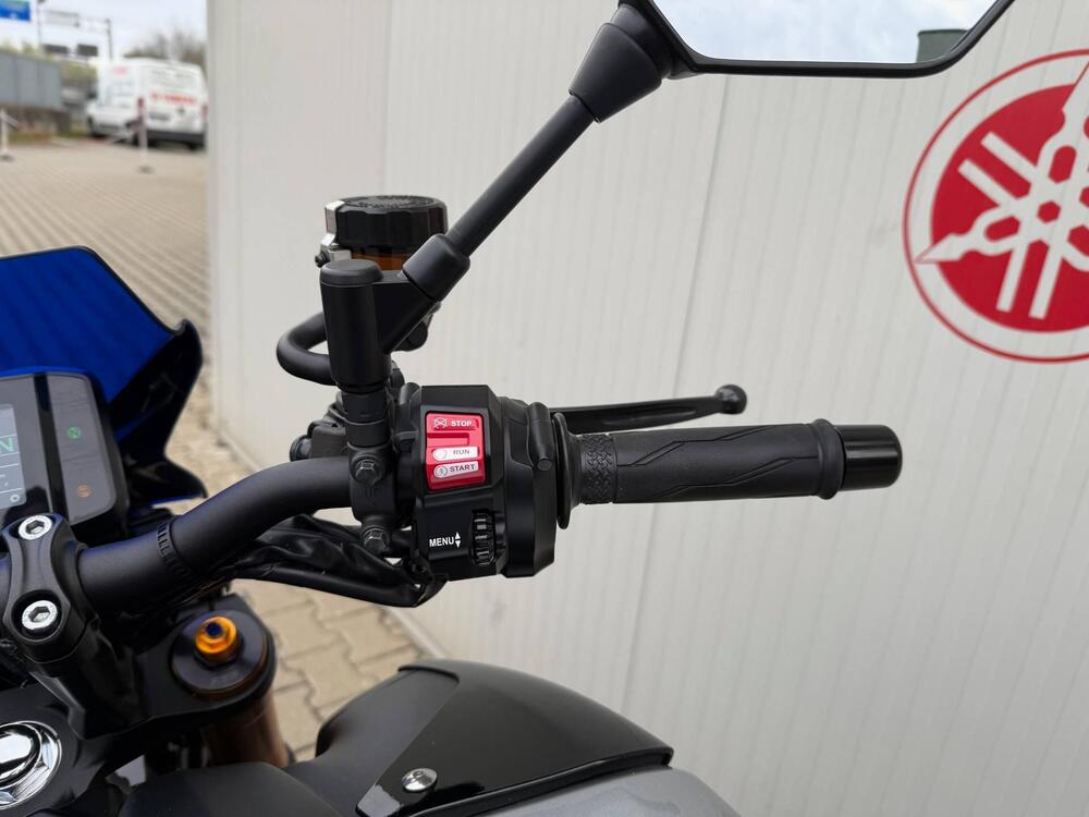 Yamaha MT-09 SP (2021 - 23) (11)