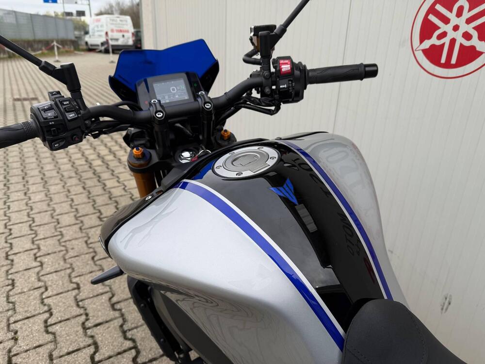 Yamaha MT-09 SP (2021 - 23) (7)