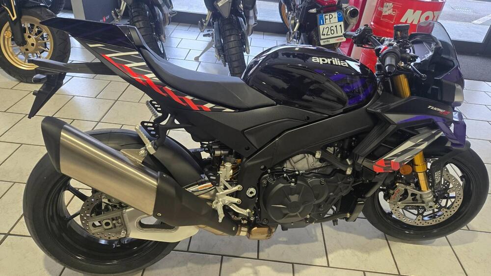 Aprilia Tuono V4 Factory (2025 - 26) (2)
