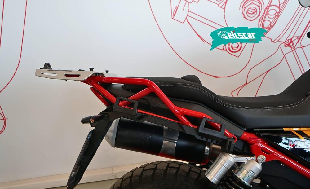 Moto Guzzi V85 TT (2024 - 26) (9)