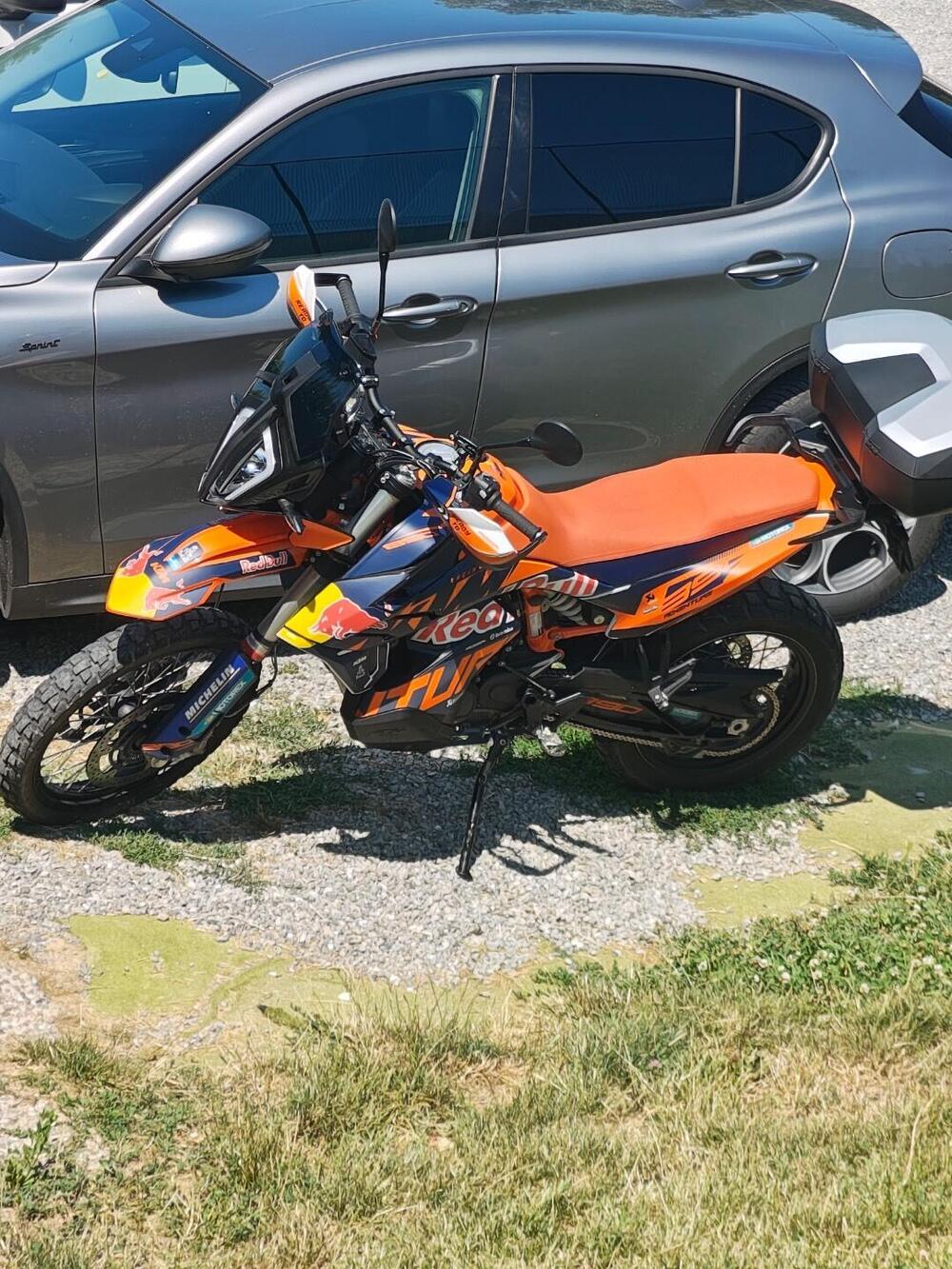 KTM 890 Adventure R (2022) (2)