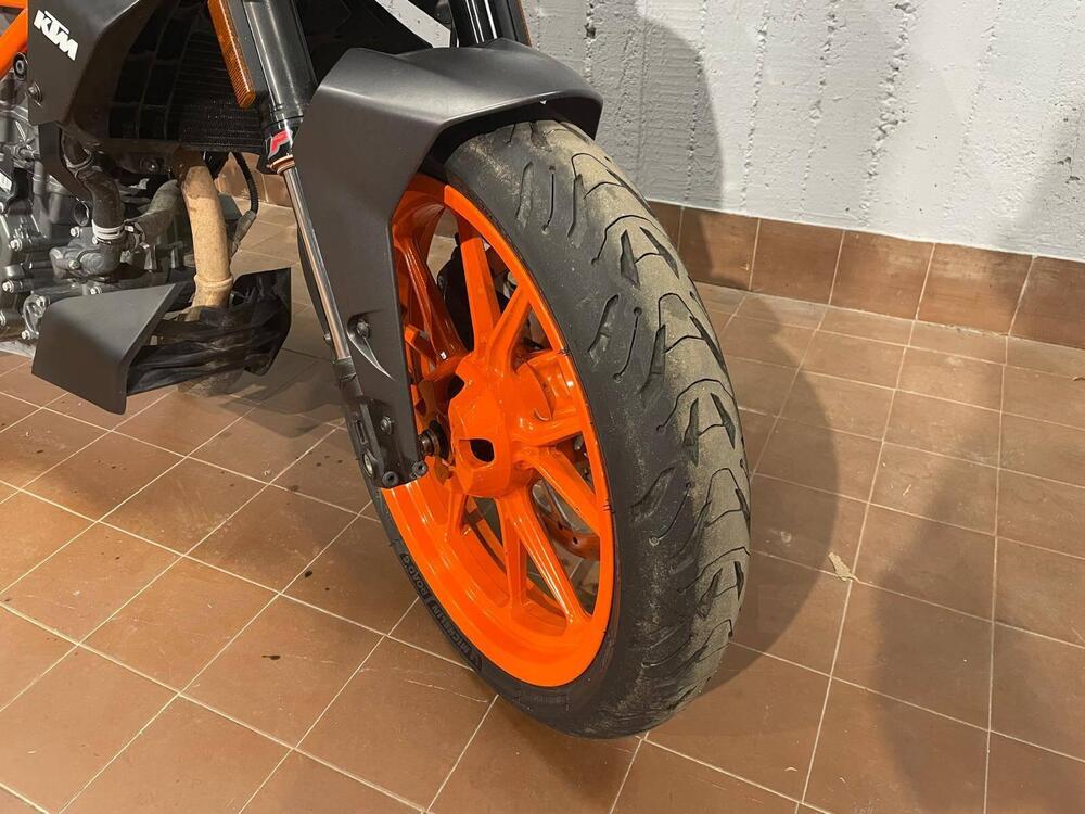 KTM 125 Duke (2021 - 23) (7)