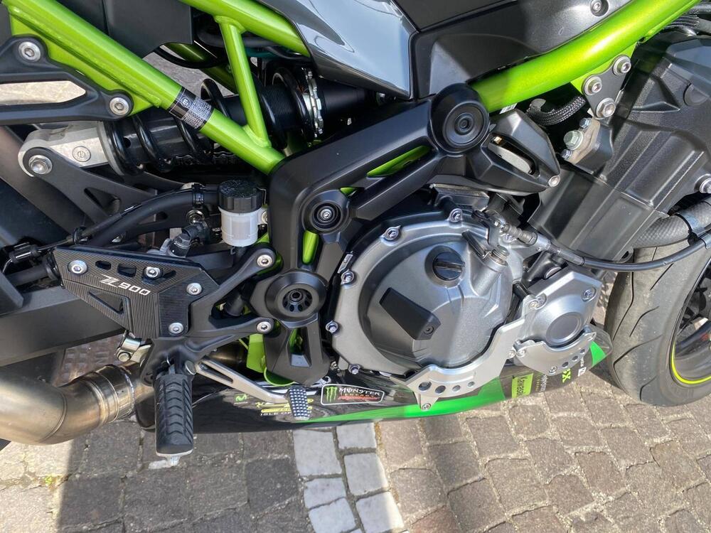 Kawasaki Z 900 (2017 - 18) (10)