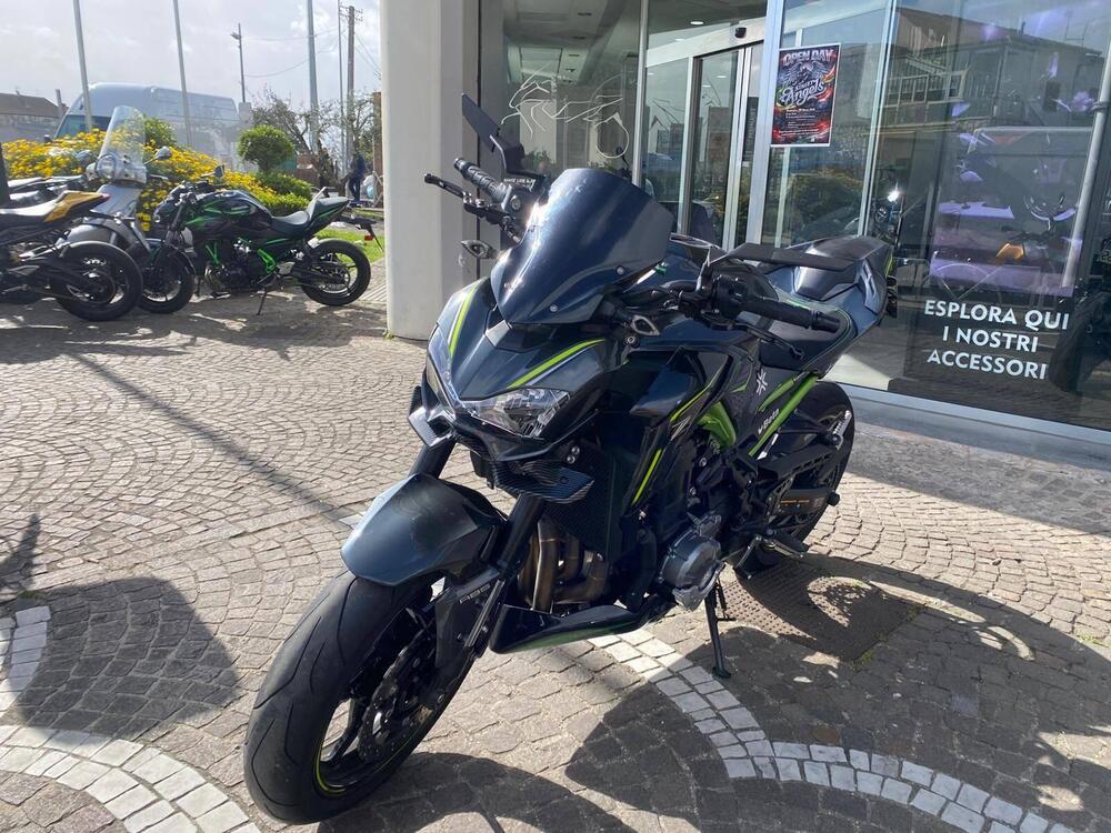 Kawasaki Z 900 (2017 - 18) (4)