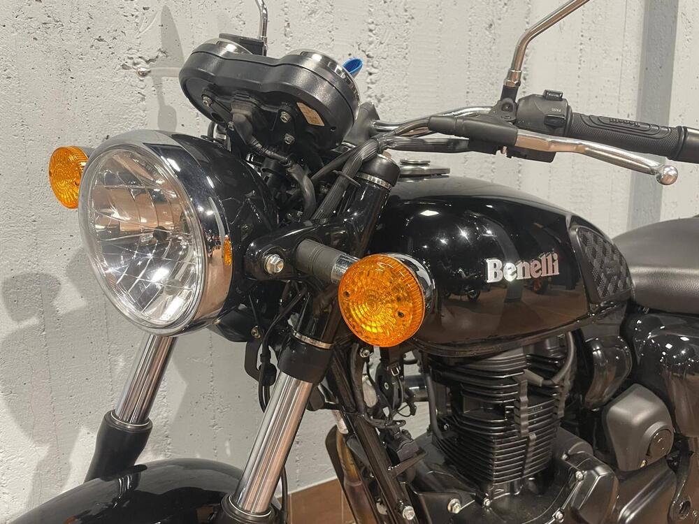 Benelli Imperiale 400 (2021 - 25) (3)