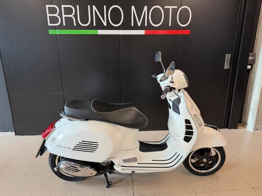 Vespa GTS 300 ABS (2014 - 16)