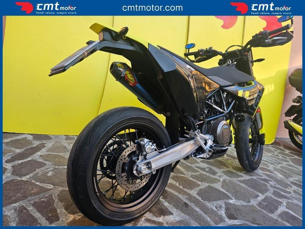 Husqvarna 701 Supermoto (2023 - 25) (4)