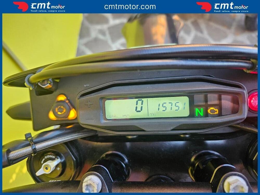 Husqvarna 701 Supermoto (2023 - 25) (5)