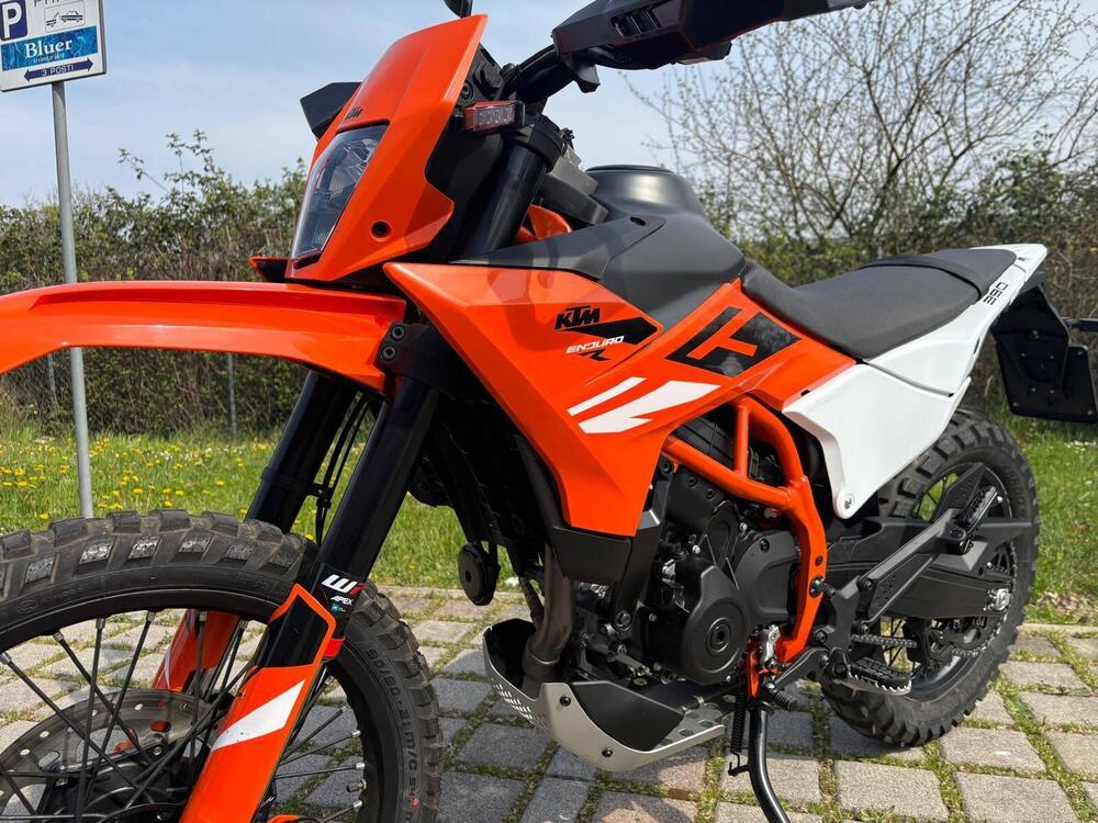 KTM 390 Enduro R (2025 - 26) (4)