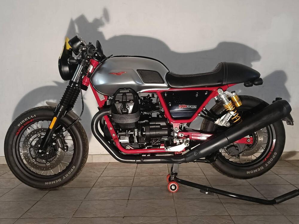 Moto Guzzi V7 III Racer (2017 - 20)